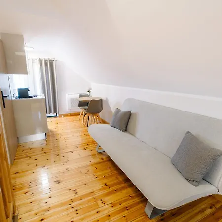 Andry's Slow Living In The Heart Of By 8essentially Apartman *
